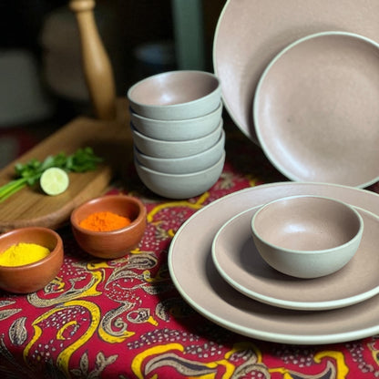 Earthy Brown Dinner set (18pcs)