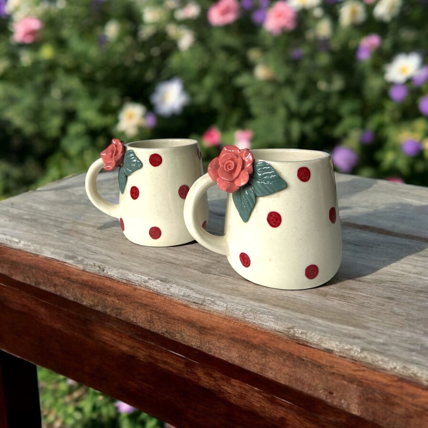 The Oval Rose Mugs