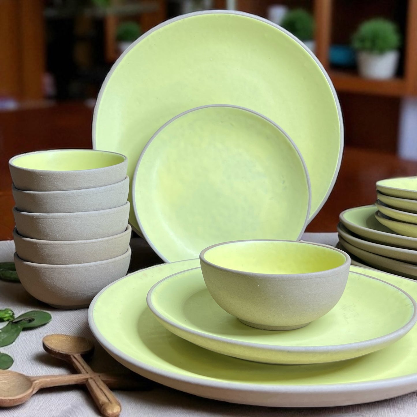 Earthy Lime Yellow Dinner set (18pcs)