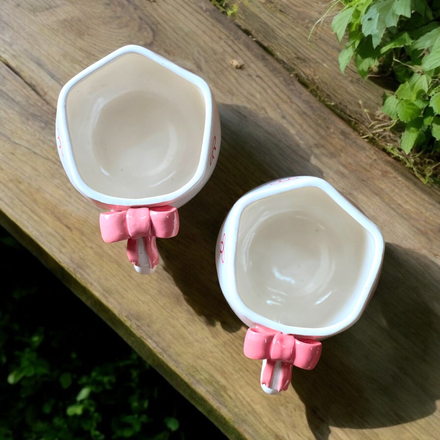 Bow Down Mugs Set of 6