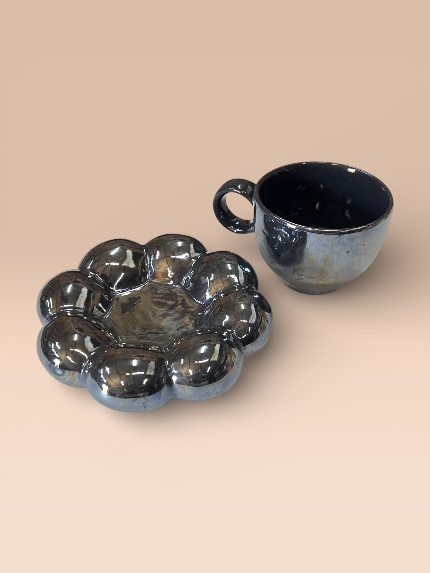 Sparkling Black Mug and Saucer (Pack of 1)