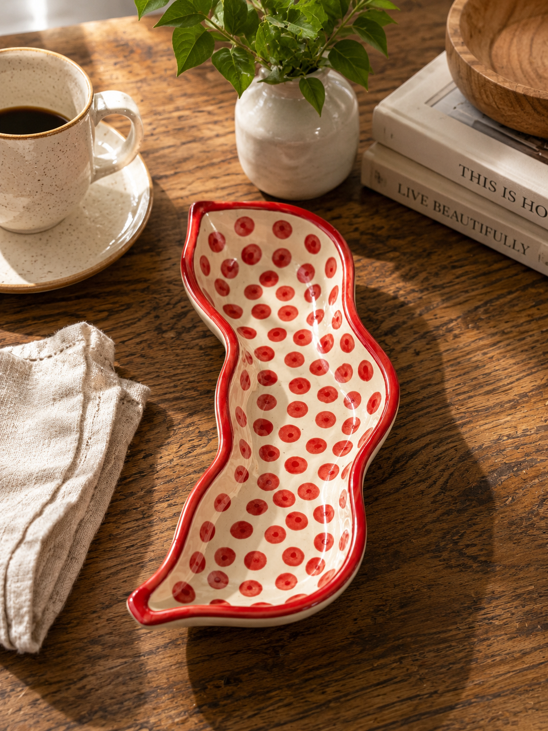 Red Dot Artisan Tray